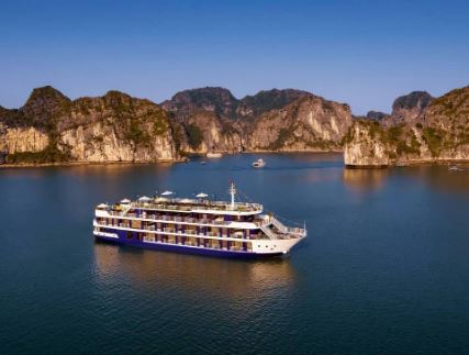 Dragon Bay Cruise