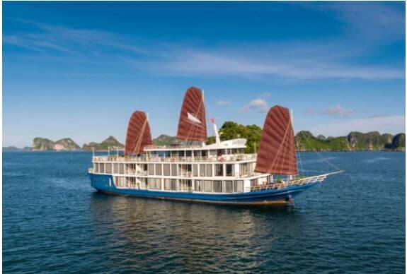 3 Days 2 Nights Trip With Le Journey Ha Long – Lan Hạ bay